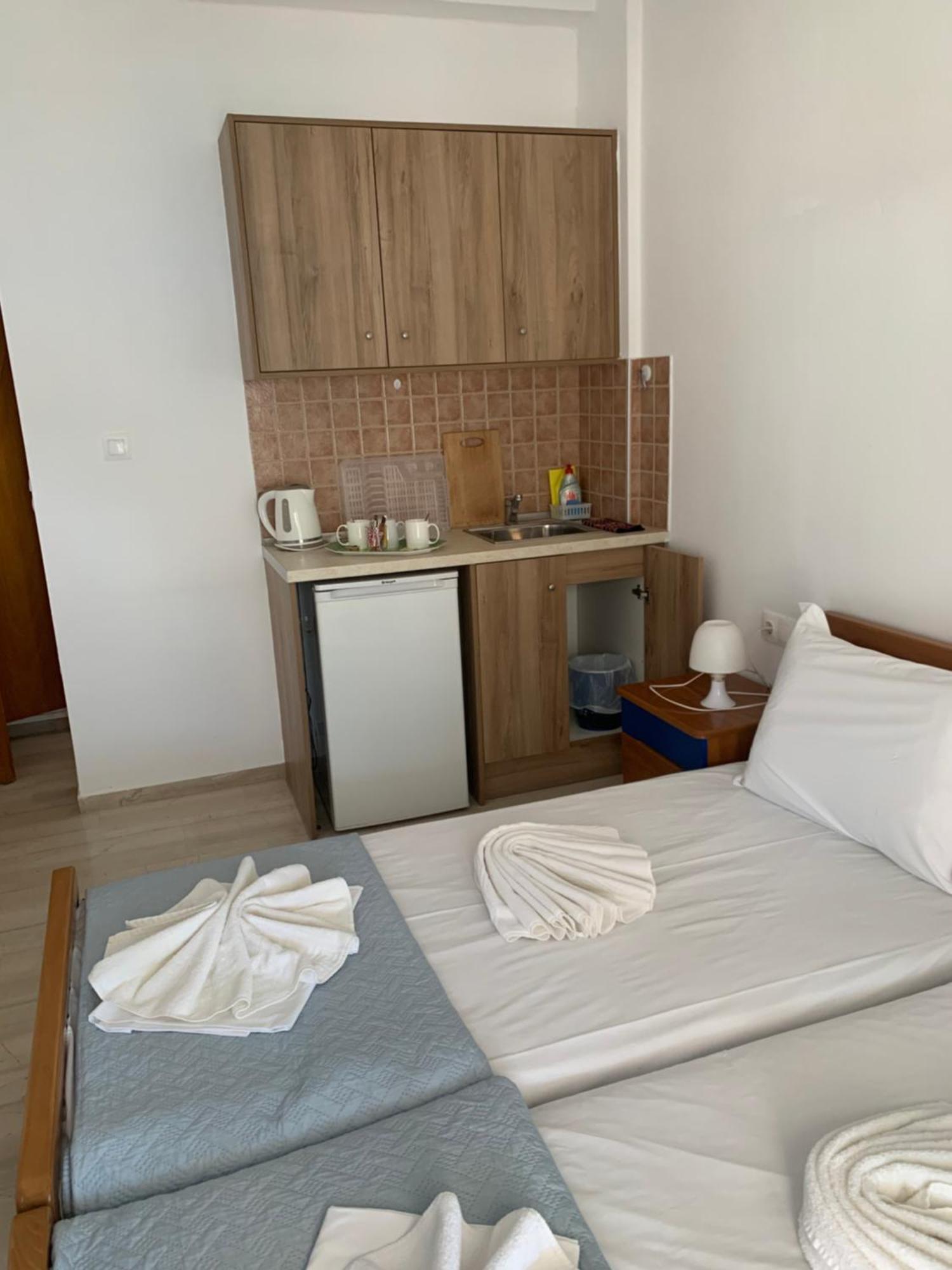 Sea View Studios Bali Harbour Beach Exterior foto